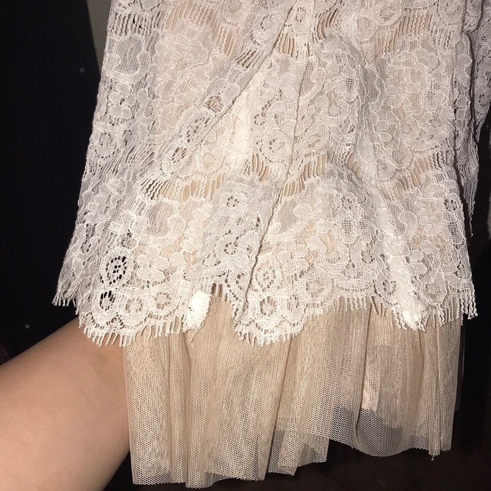 Super cute lace cocktail dress - Picture 2 of 4